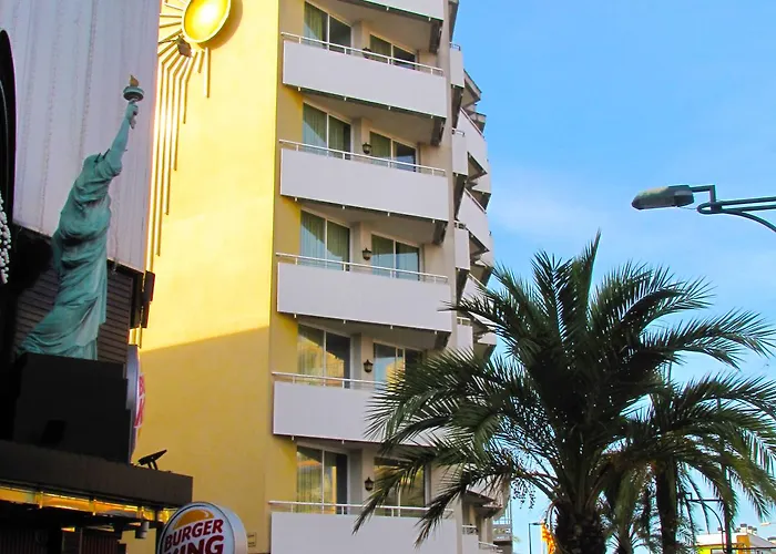 Lloret Sun 2* 滨海略雷特